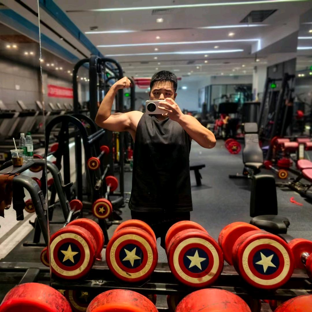 骑不快的小宋🏍️