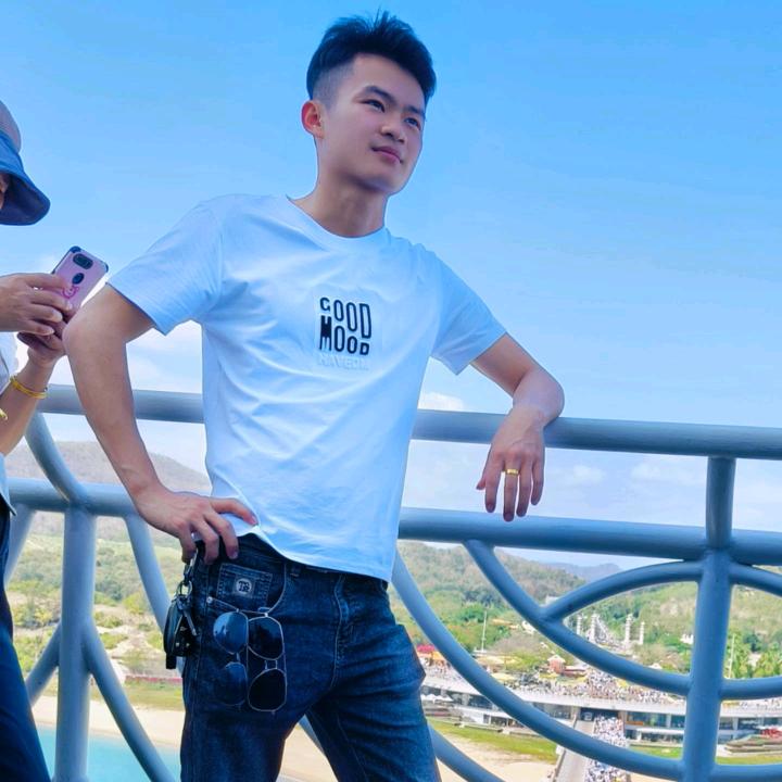江湖人称猪王🔥