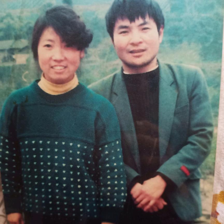 刘大哥和王六孃的农村生活