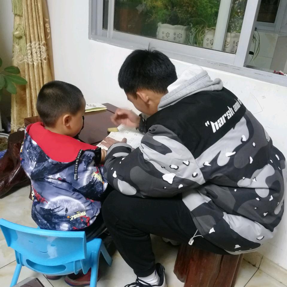 杨三妹