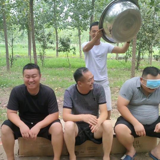 三剑笑客
