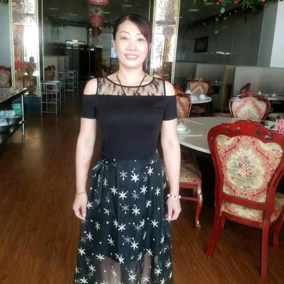 爱笑的女人加油