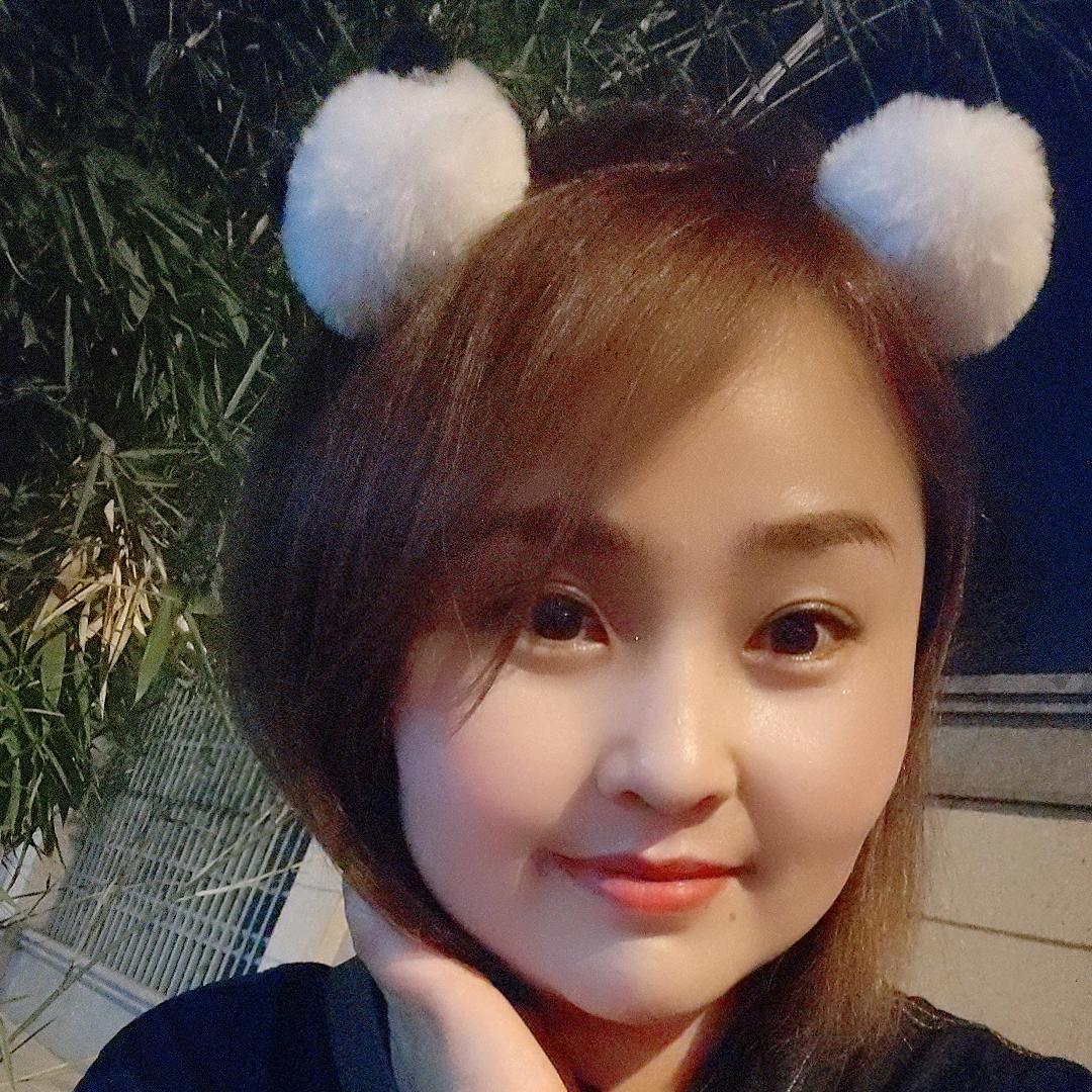 海石湾水榭花都时代空间女装店