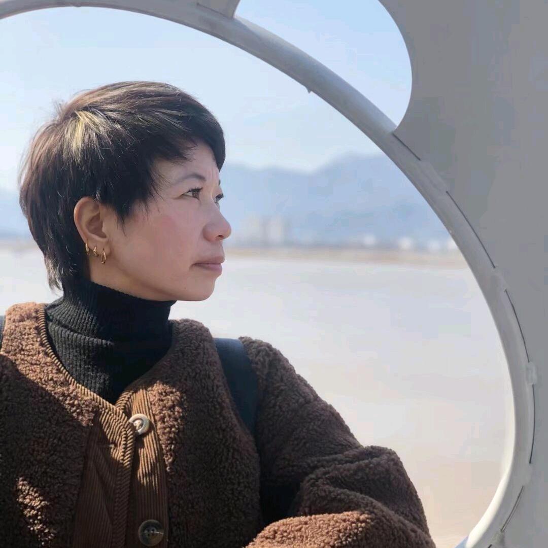 单纯