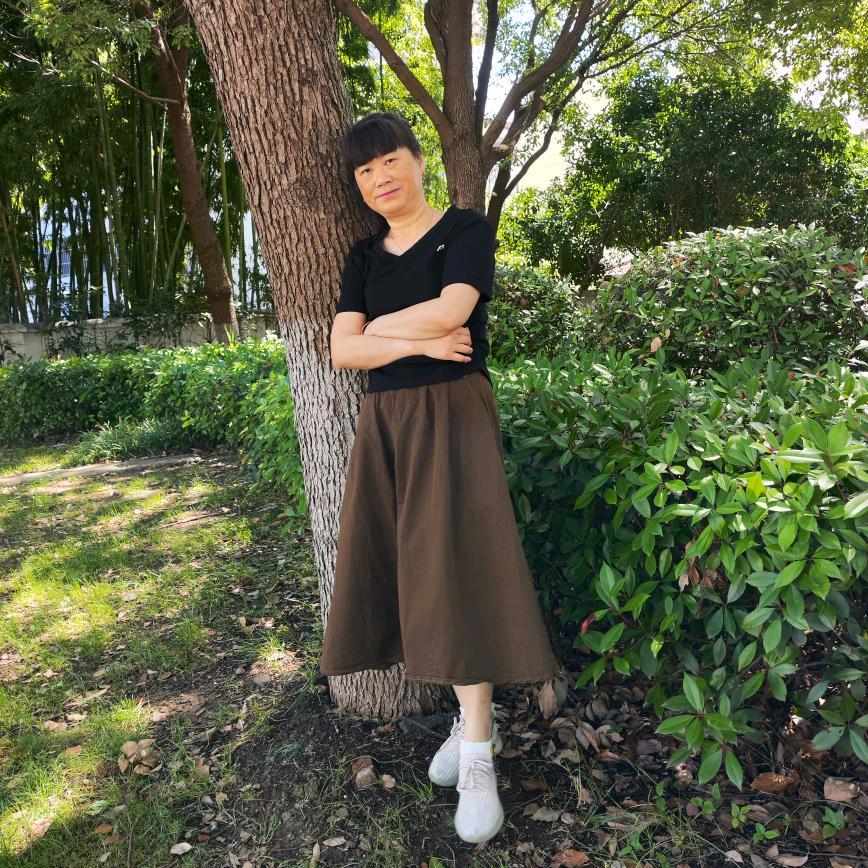 扣子（芒果奶奶）