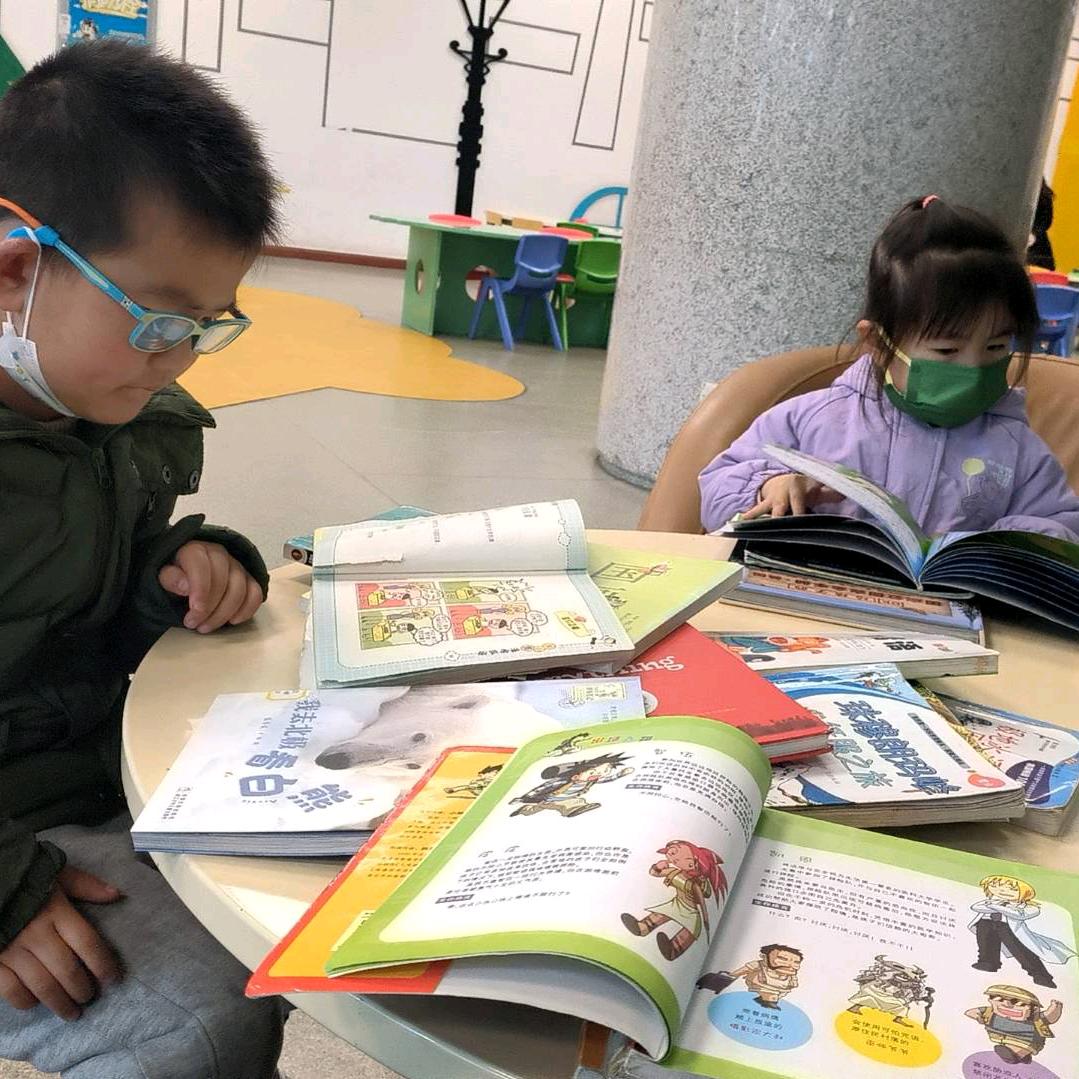 晓明（晚8:30新人首播）