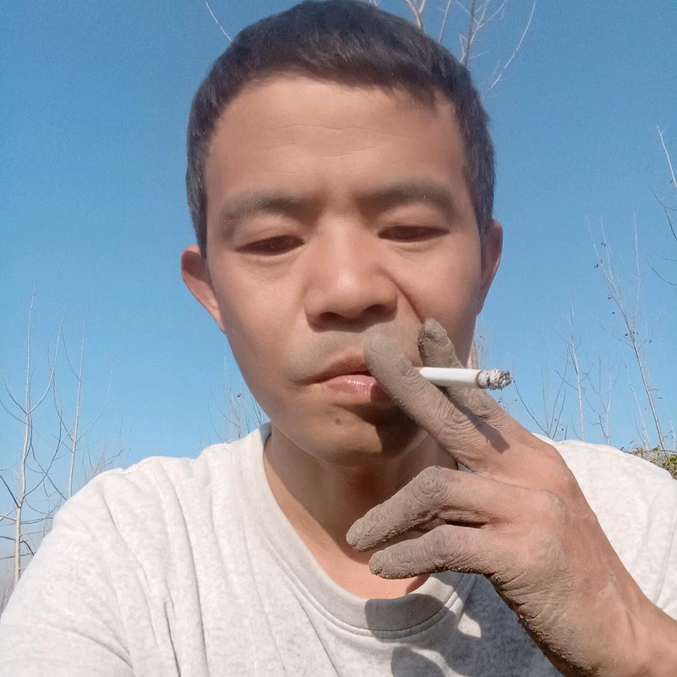 杨大神⿴