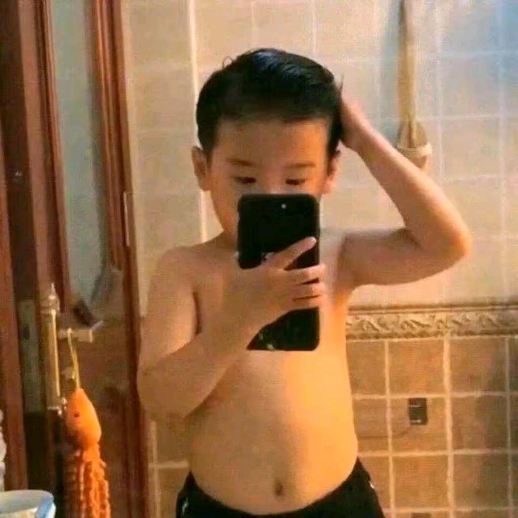 Q仔