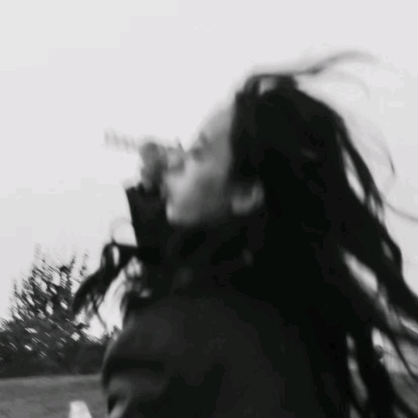 念然–