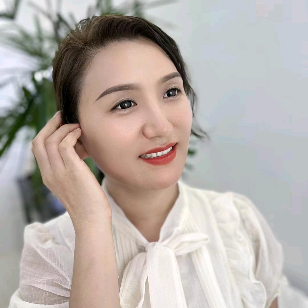 雪儿姐（橱窗营业中）