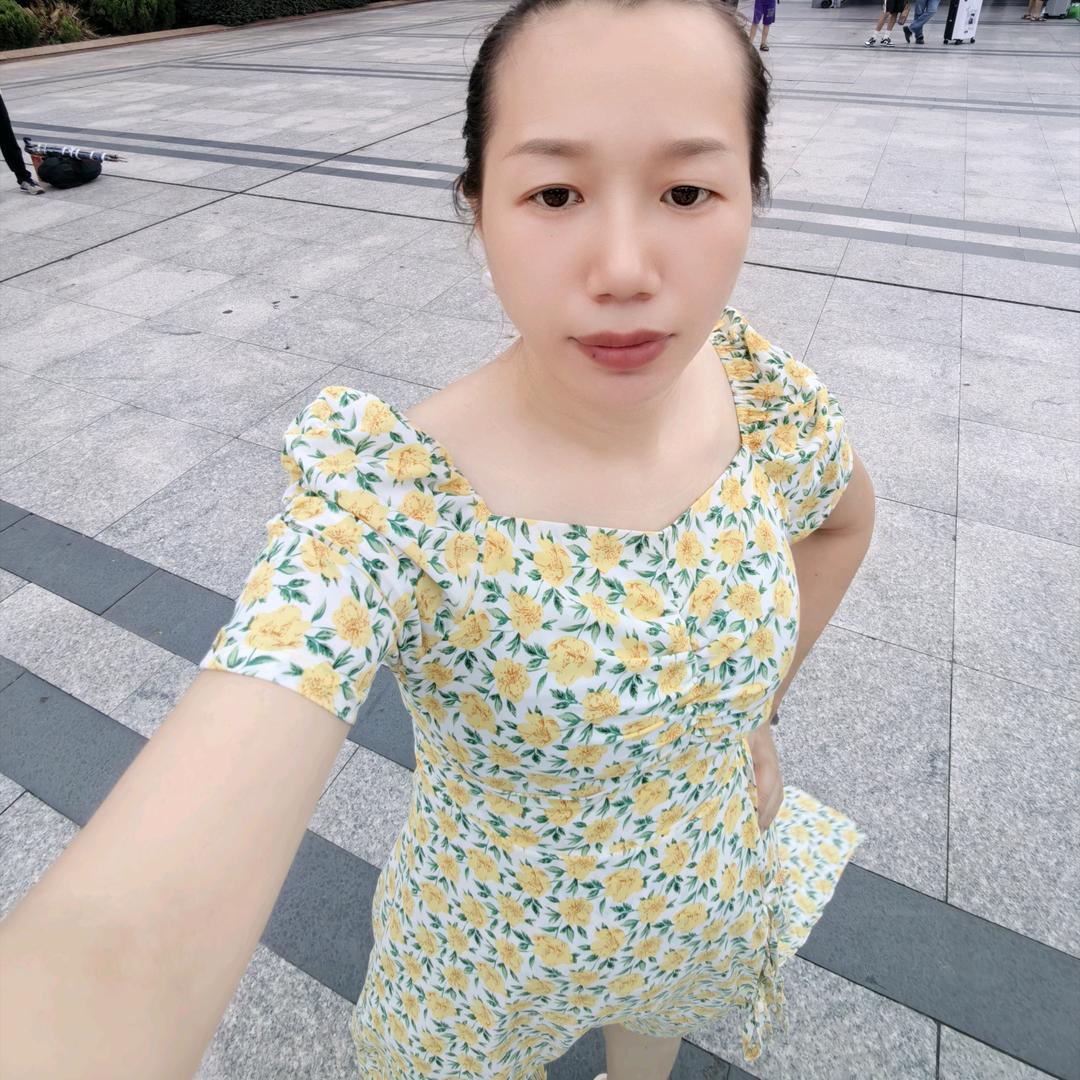 亿网红🇨🇳荣姐🇨🇳