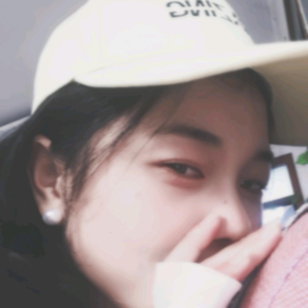 草莓娜娜的抖音