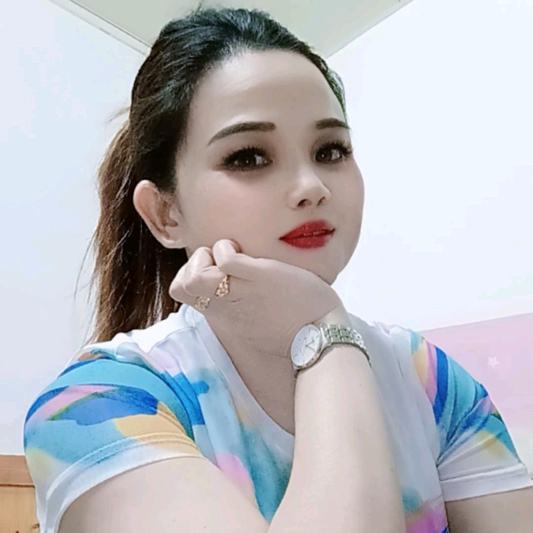 黄小爱