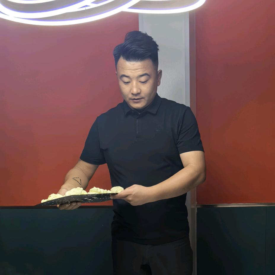小二班柴火铁锅炖
