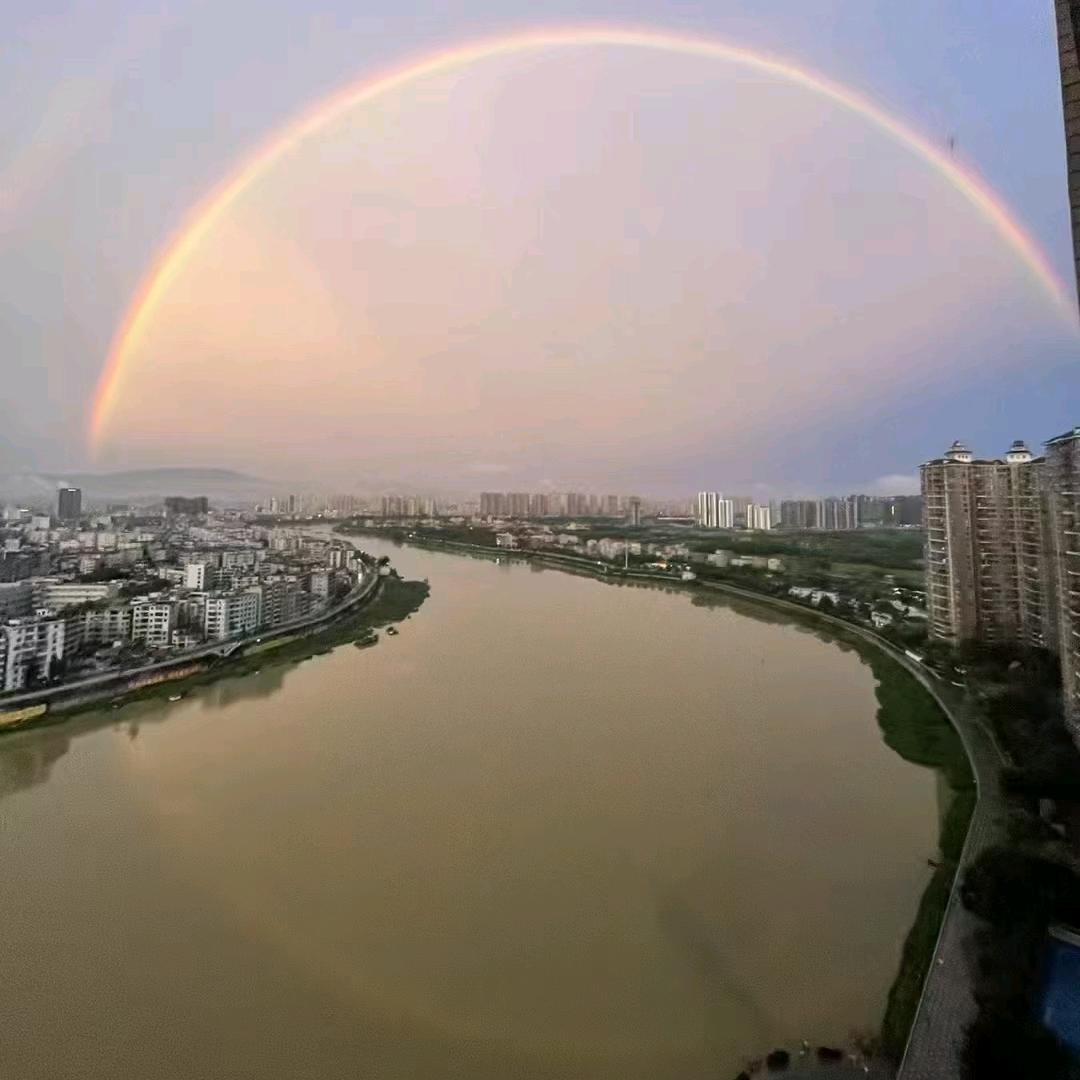暴风雨