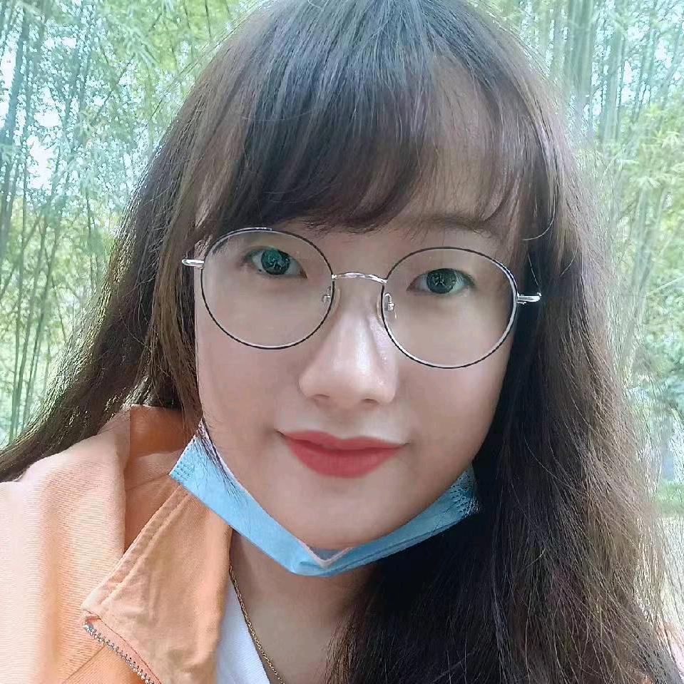 吸吸欧气杨小姐小号