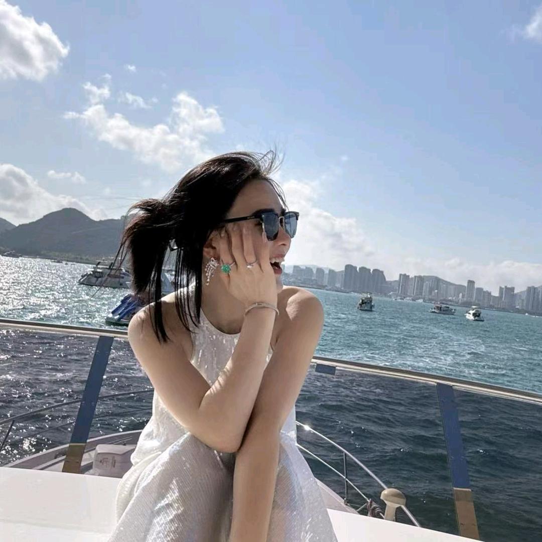 袁艺灵～精选女装