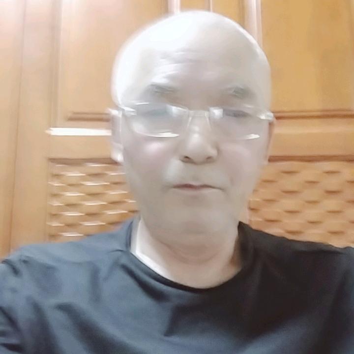 北郊跑调哥