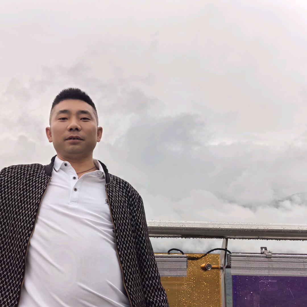 ꧁¹³唯洪💞¹⁴宠静₅₂ₒ᭄࿐