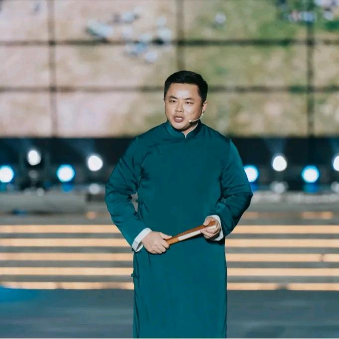 灿哥曰