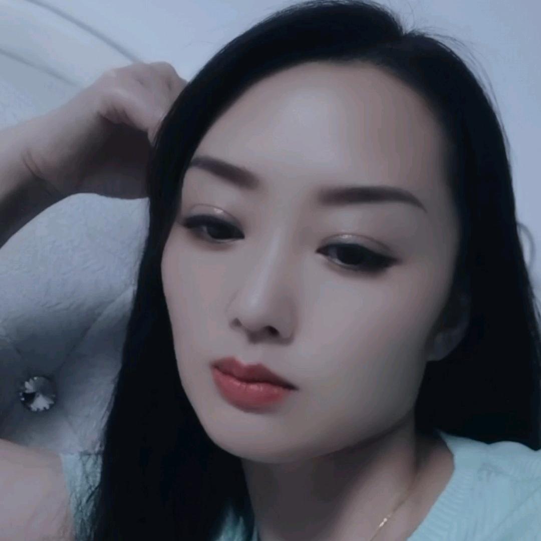 雯儿😋