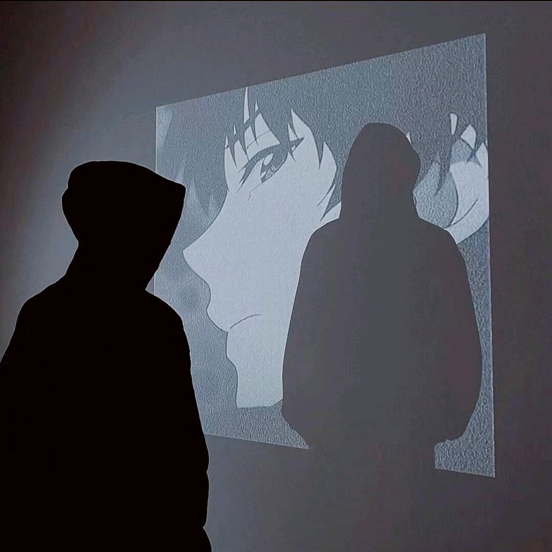𝑳𝒐𝒏𝒆𝒍𝒚.