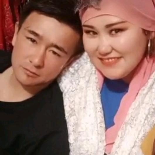 古丽娜尔