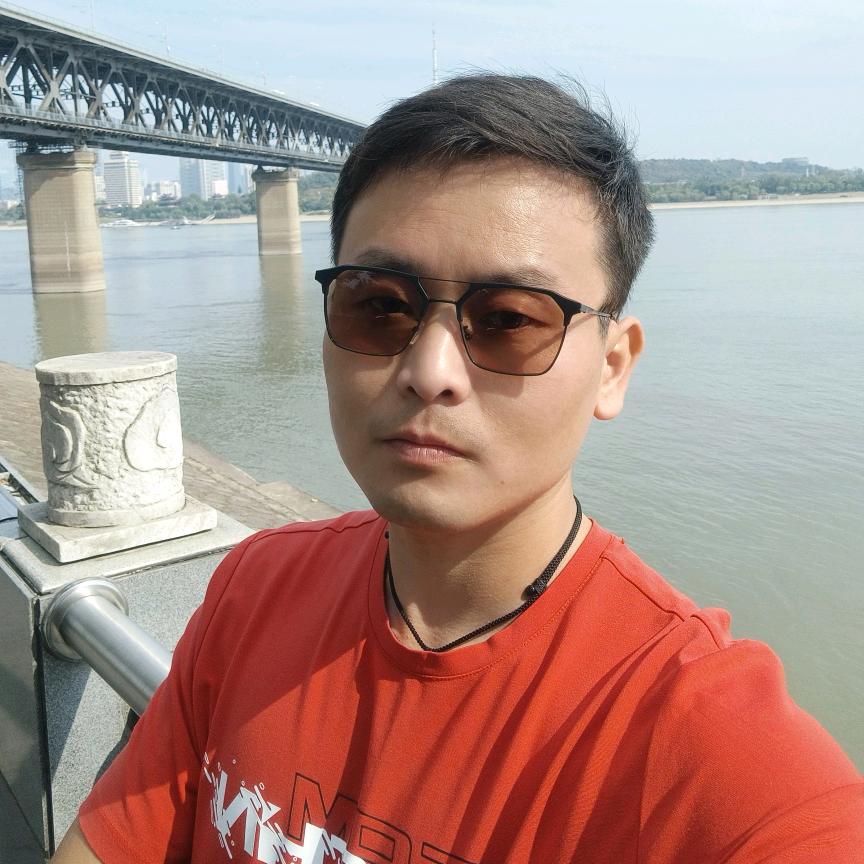 社交男悍匪