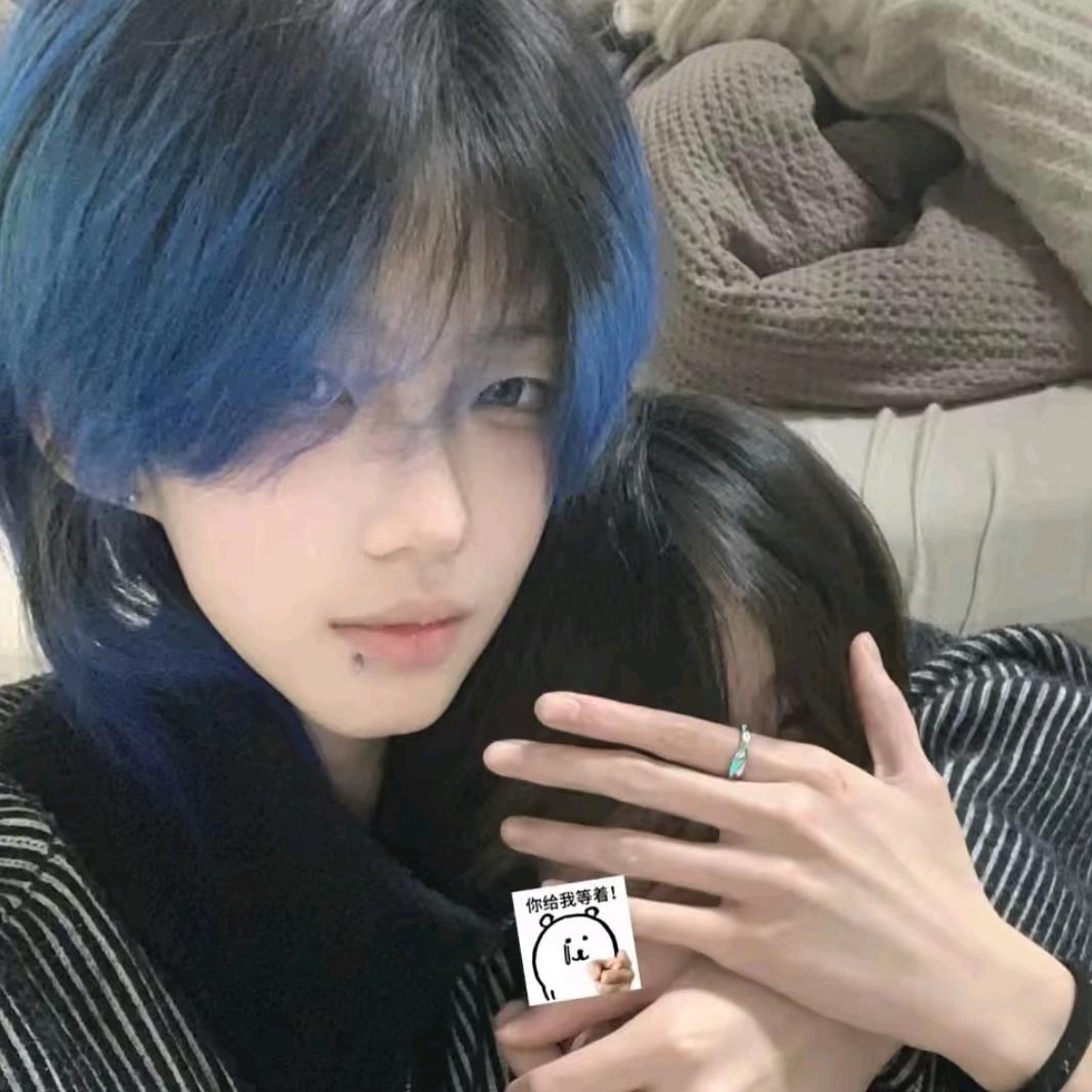 小齐臭豆腐黑拉了