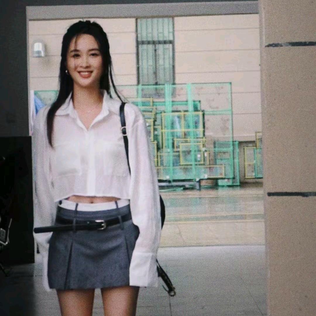 🌙 Hu