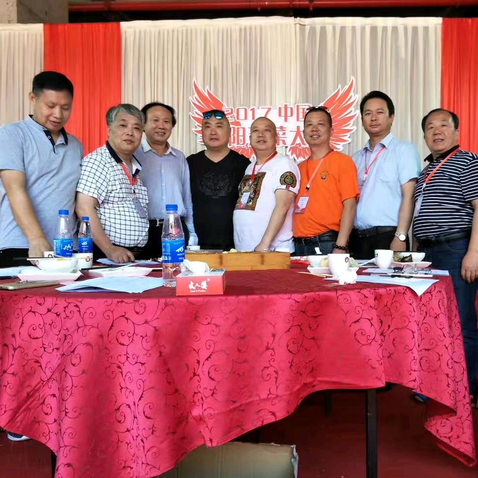 浏阳蒸菜麻子哥