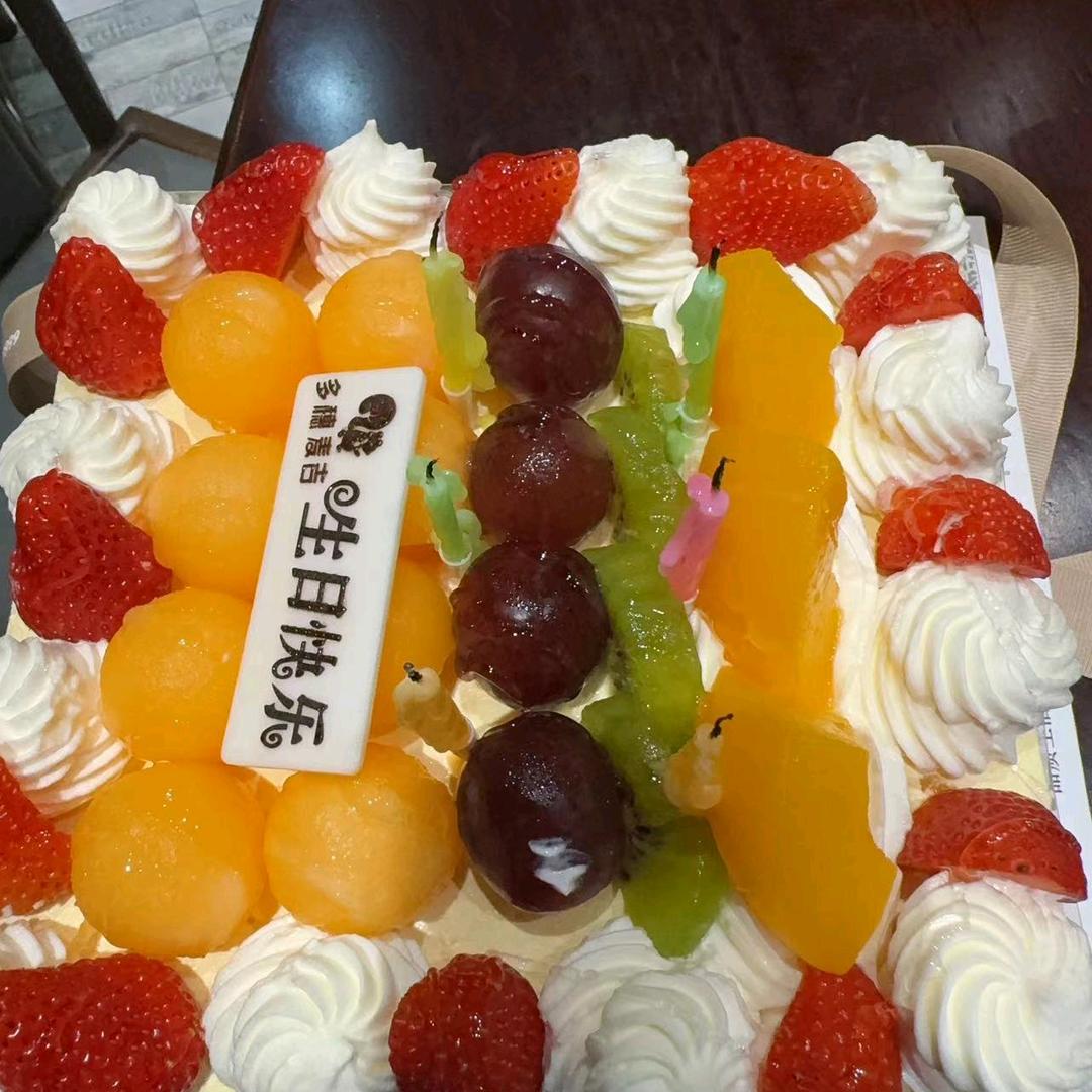 罗丽姐