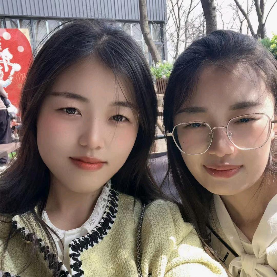 云滇姐妹一家人