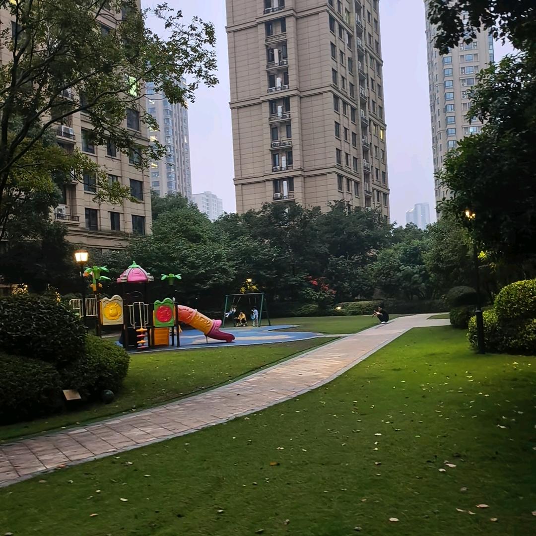 刀下留仁