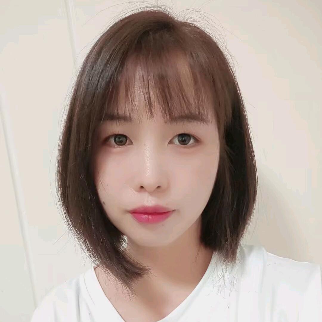 爱吃香菜的小董