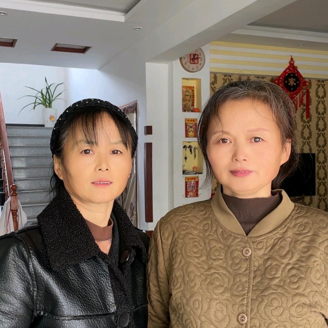 大姐小妹下午两点16