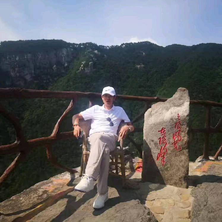 金刚钻一身正气
