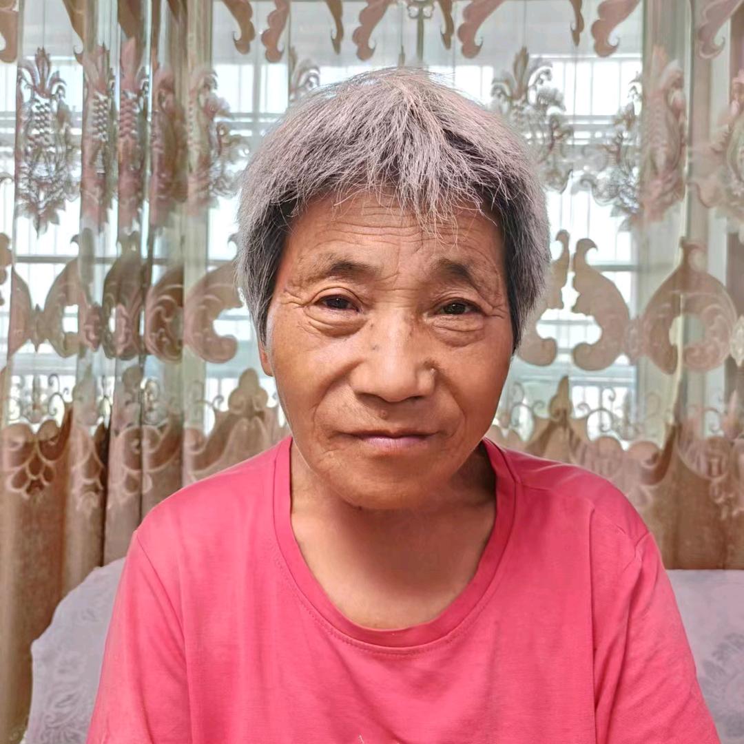 东明老太