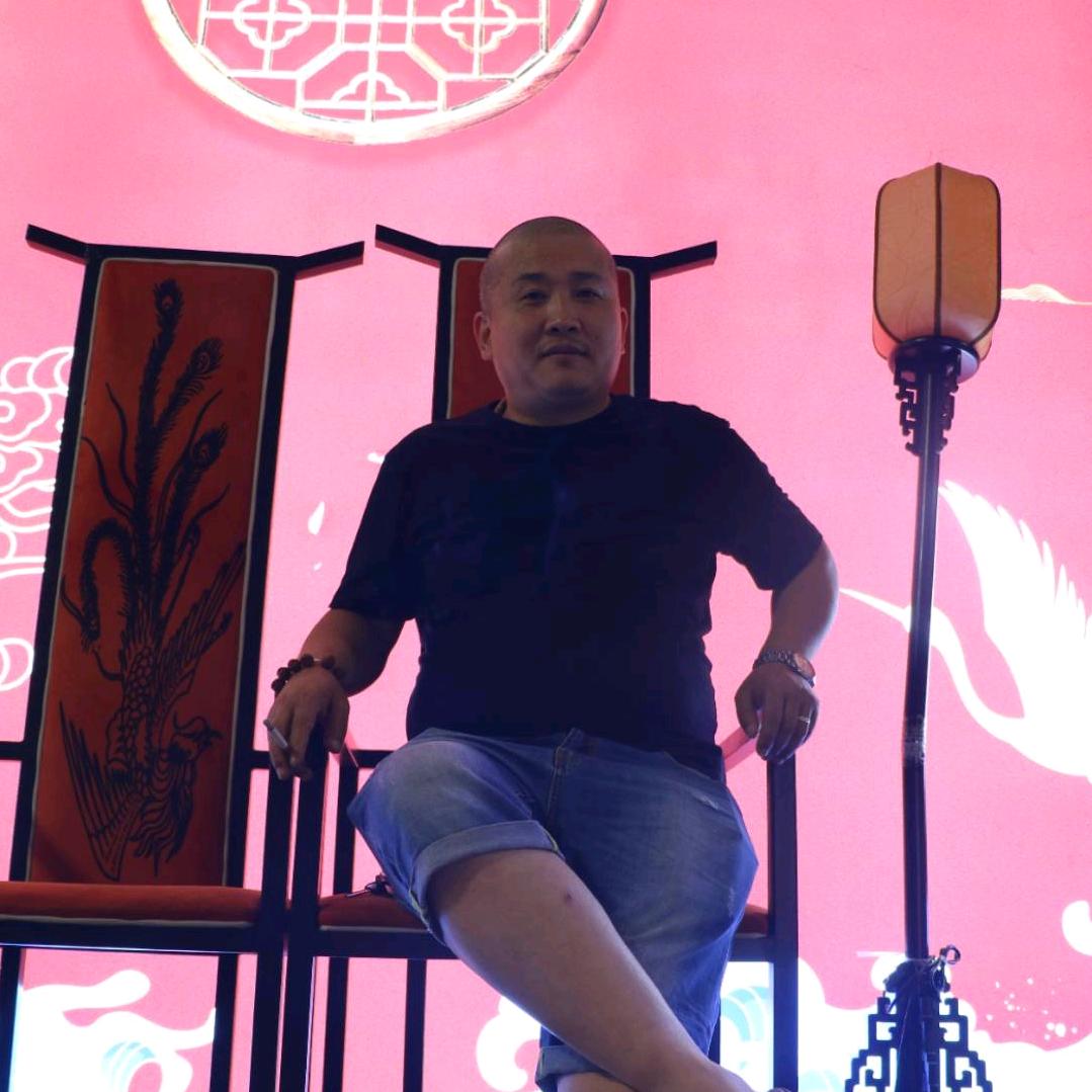 吃喝玩乐张总管