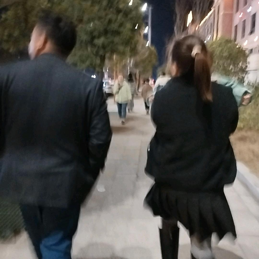 养只狗它也知道感恩