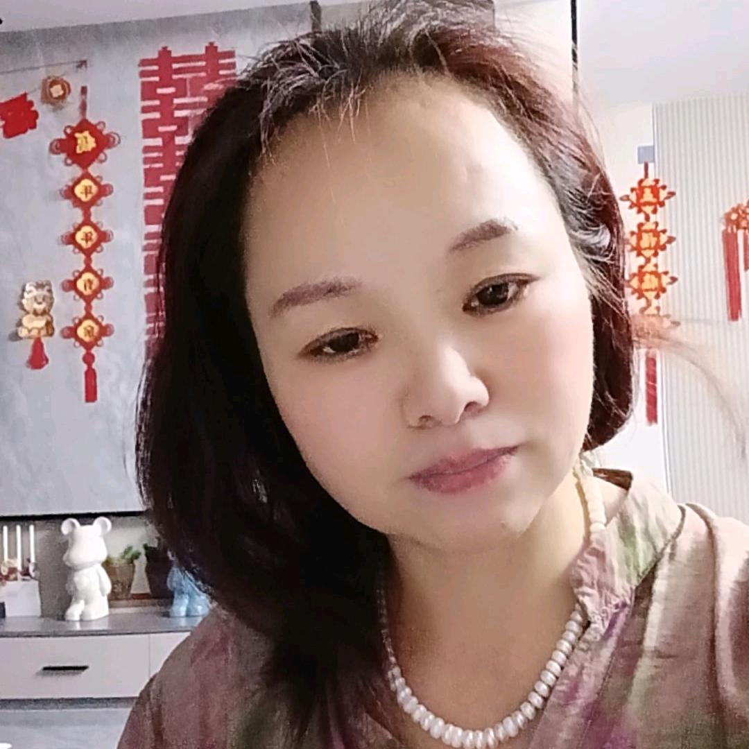 a小薇  晚上9:50开播