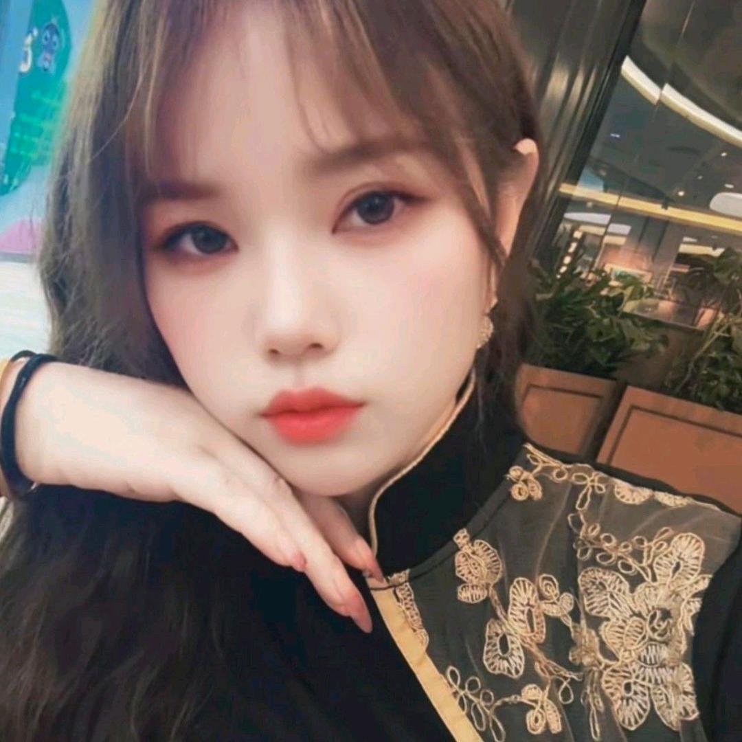 @伶伶子💕