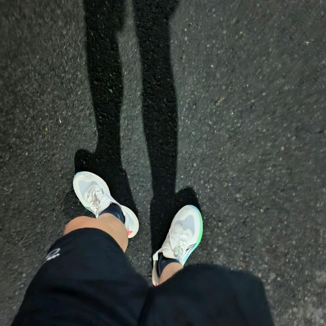 Eric ₄₂.₁₉₅²¹·⁰⁹⁷⁵