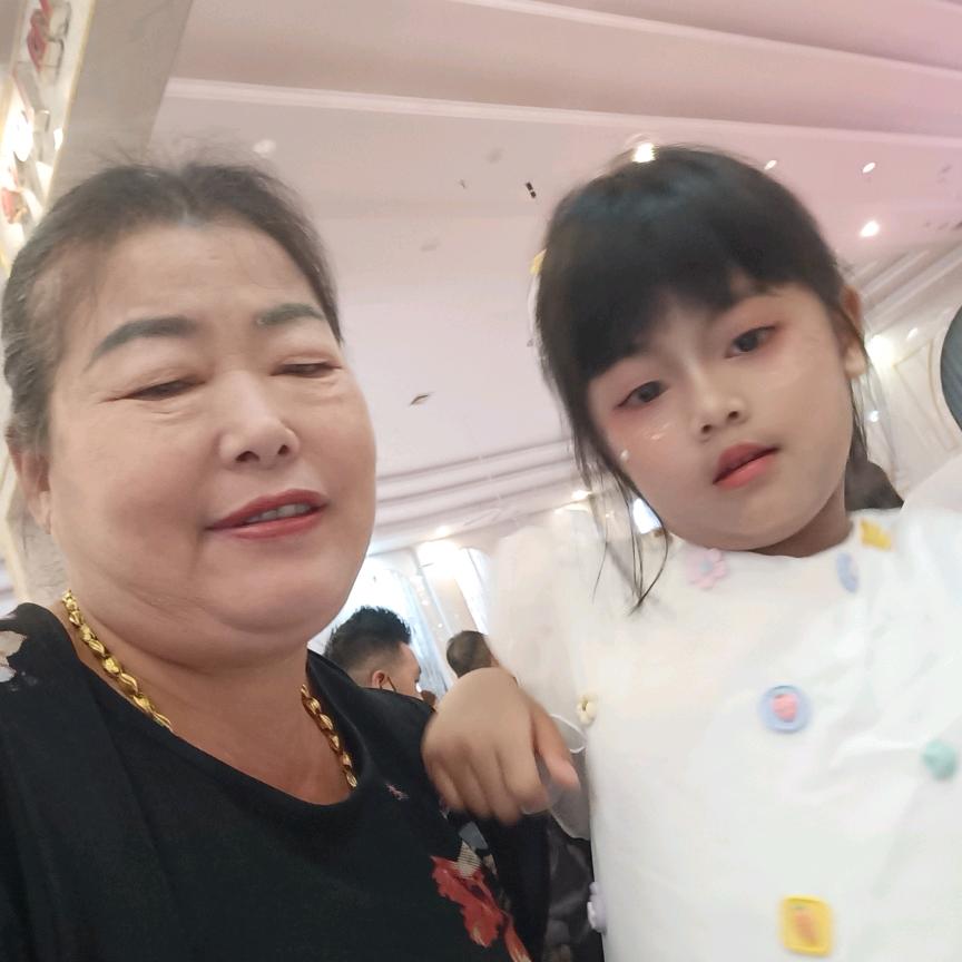 尹木载