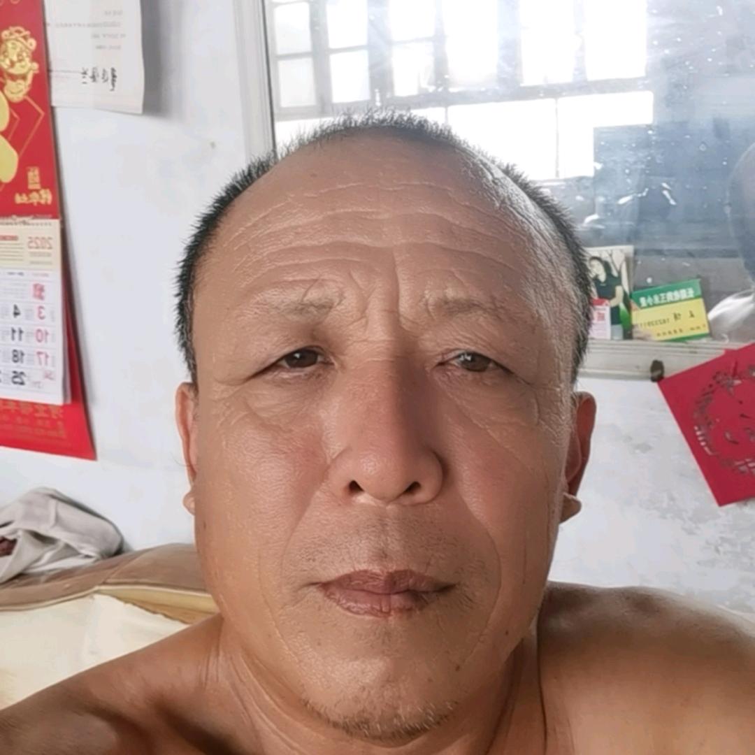 闫家人都相互关注