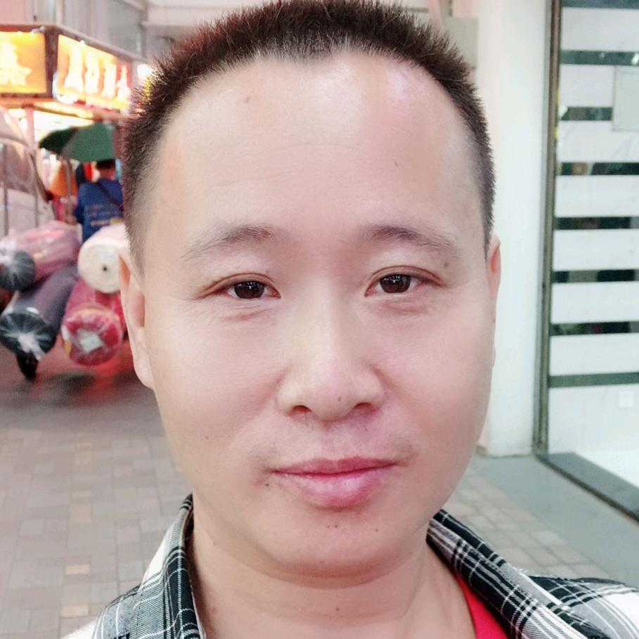 老四爱唱歌