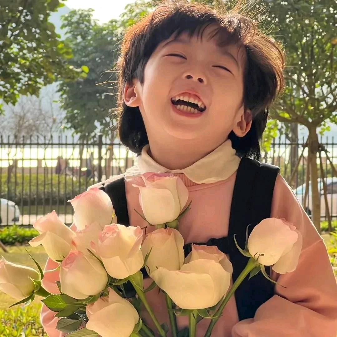 小彭老师吖吖吖💓