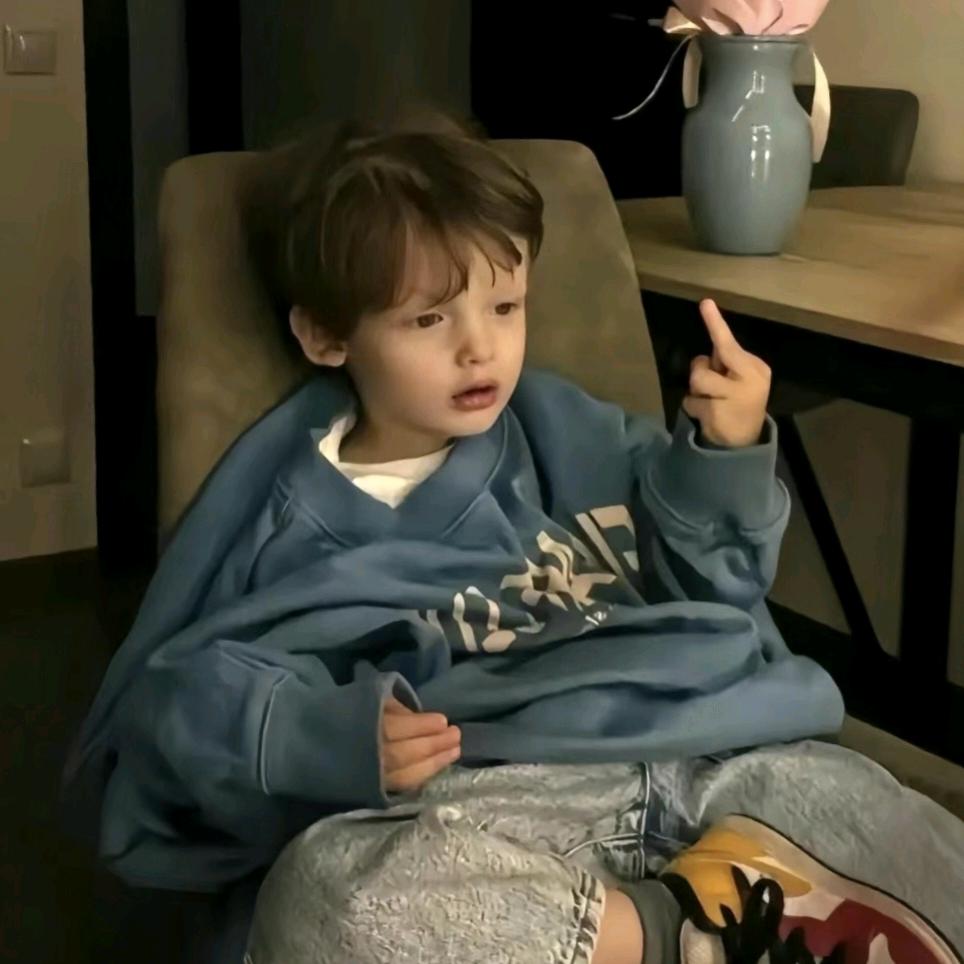 镜荣（三角洲行动）