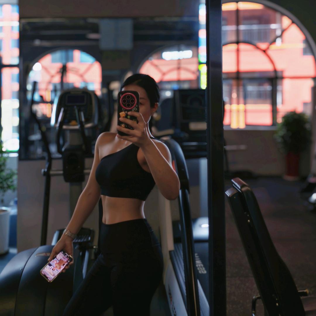 吴忧O₂🏋🏻‍♀️健身 木宁🍋映画