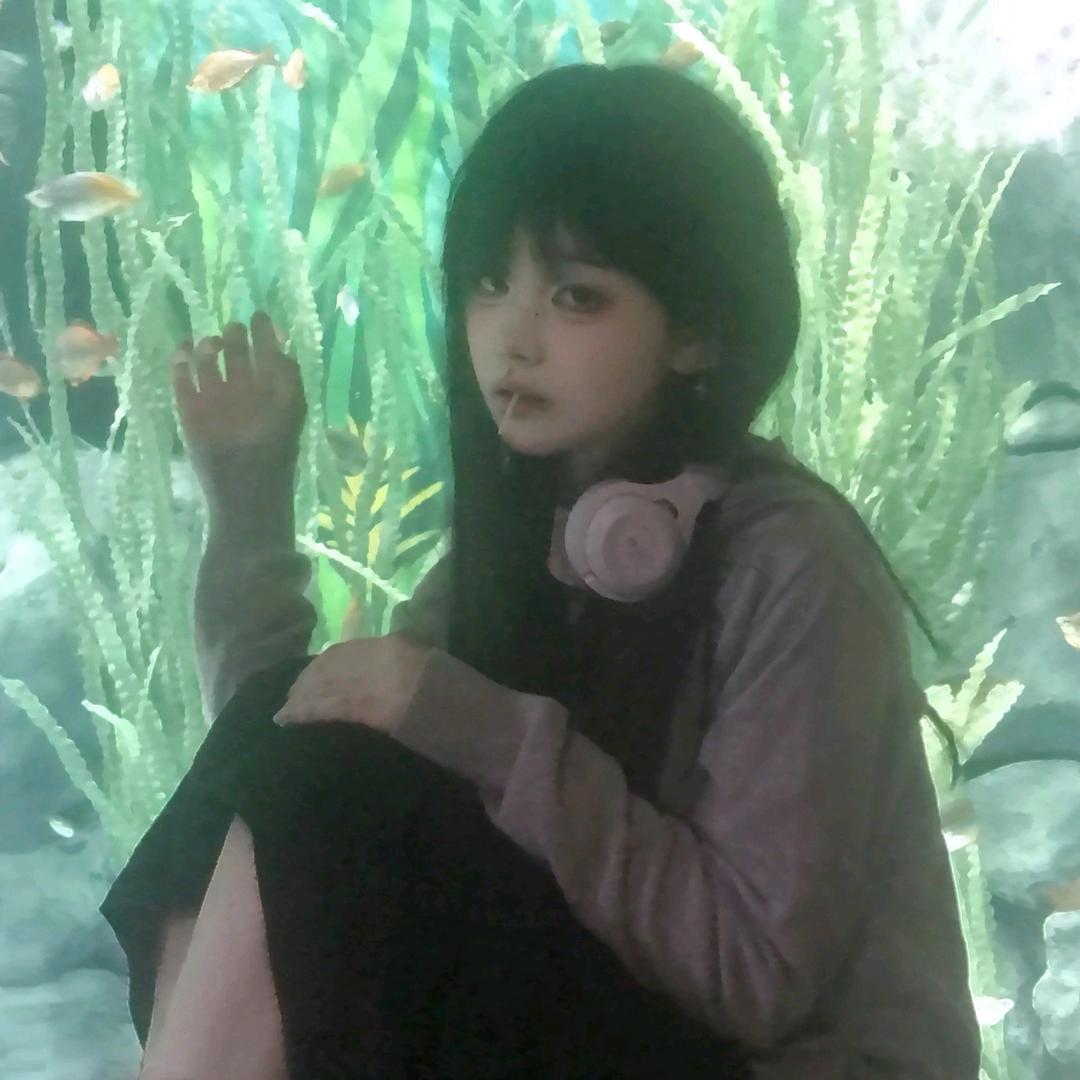 狐狸爱吃菠萝